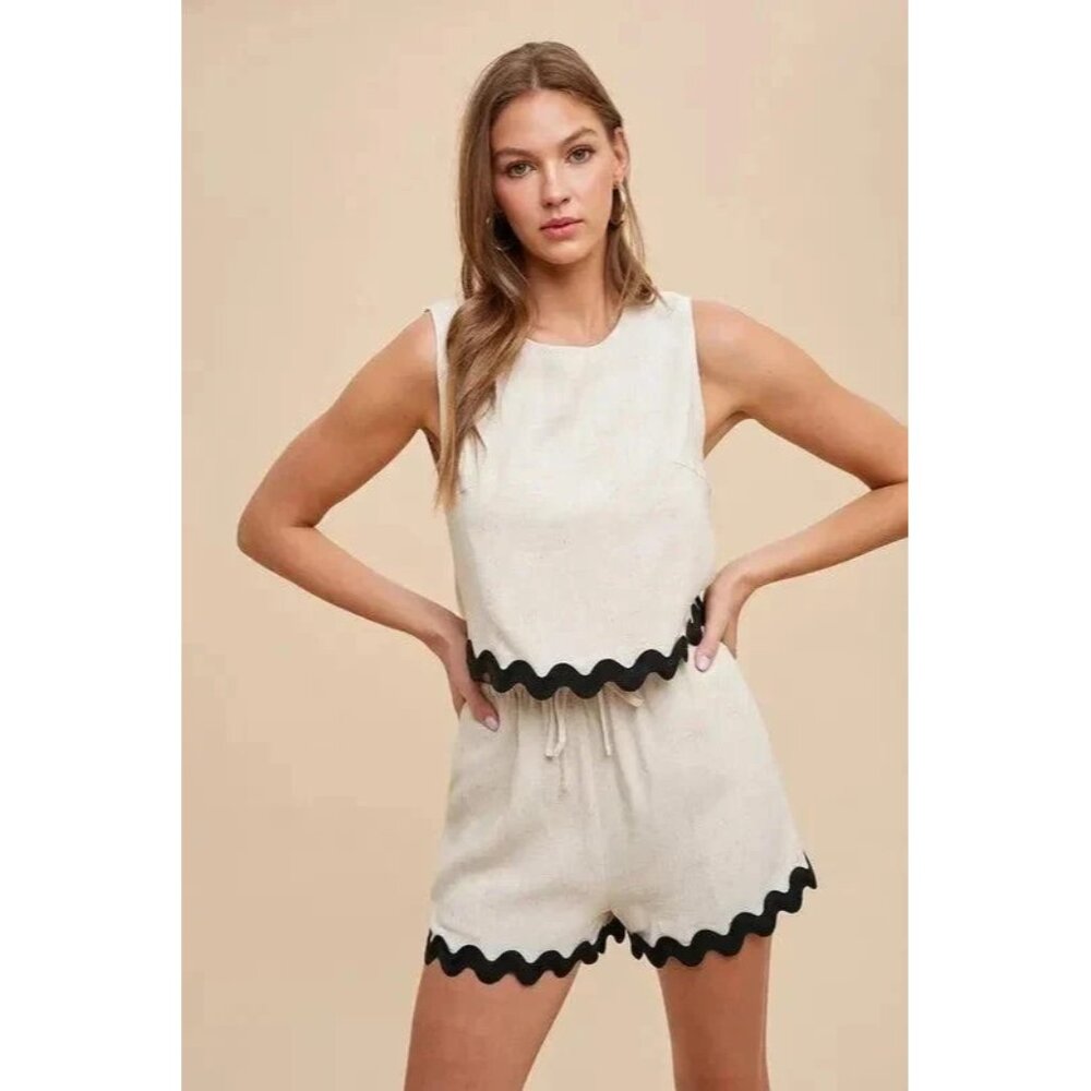 Annie Wear Ric Rac Trim Detailed Top Beige Tan with Black Squiggle Trim Flax XL